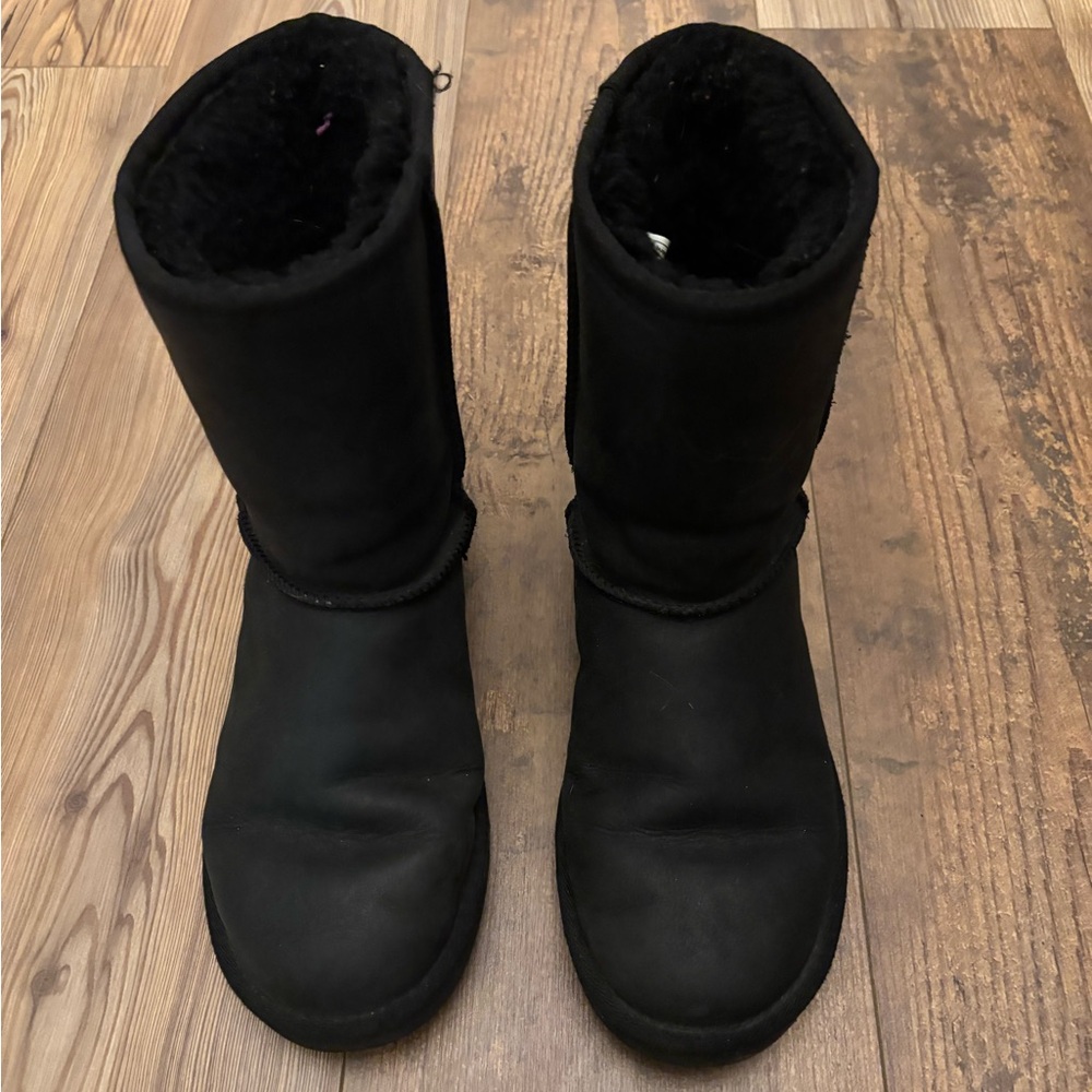 UGG Women's Classic Black Winter Boots